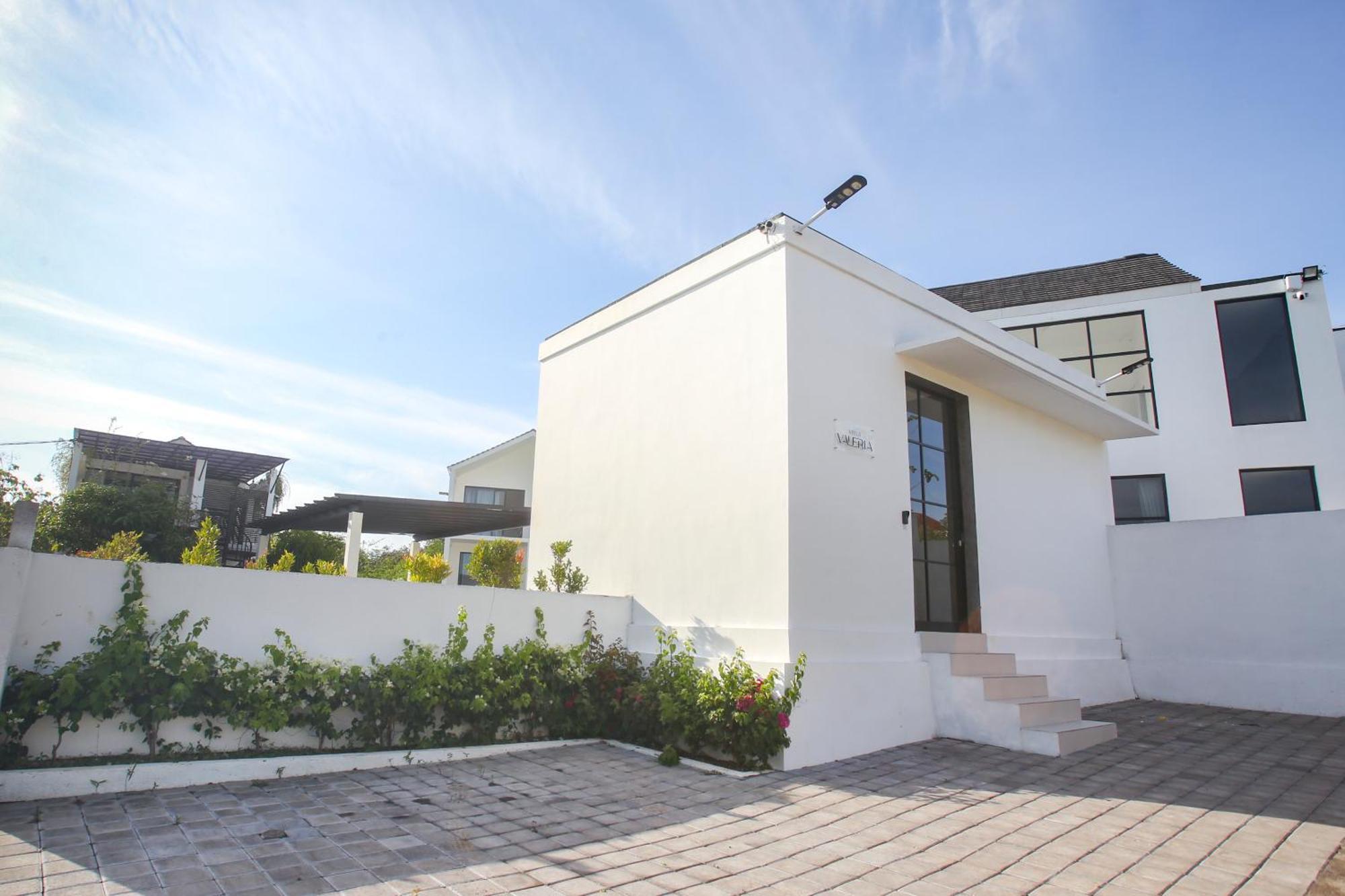Villa Valeria Ungasan  Luaran gambar